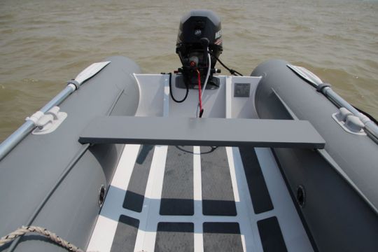 Quicksilver 320 Alu-Rib