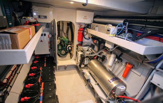Neel Trimaran