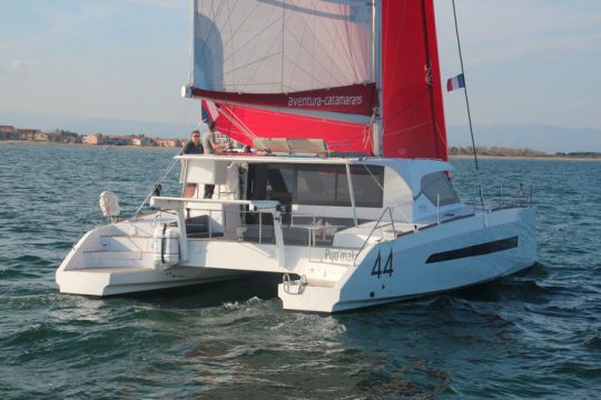 Aventura 44