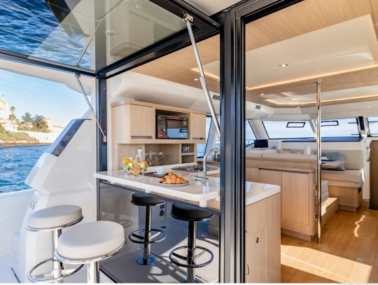 Essai Aquila 44