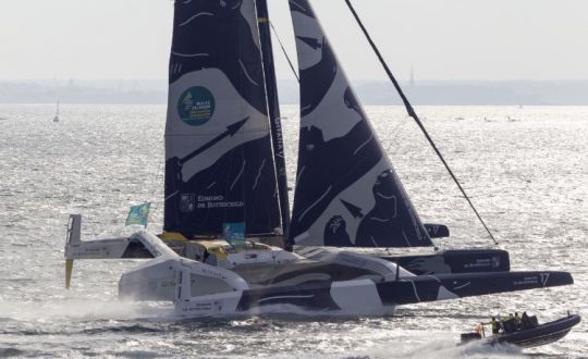 Gitana 17