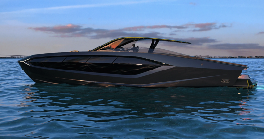 Le Tecnomar Lamborghini 63 et son T-Top rigide