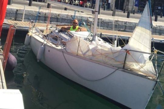 Le Class 8 Attitude au port de Martigues