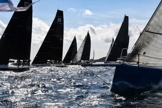 Des procédures de départ au contact chez la flotte IRC