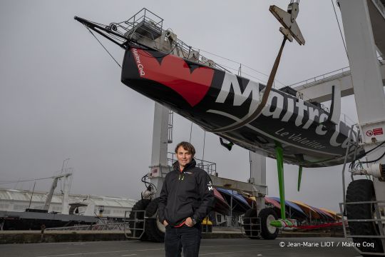 Remise à l'eau de l'IMOCA Maitre Coq © Jean Marie Liot / Maître Coq