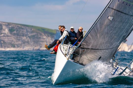 Champagne, un Figaro 2 malouin sur lequel Sasha découvre la course au large, en effectuant la saison 2019 du Royal Ocean Racing Club