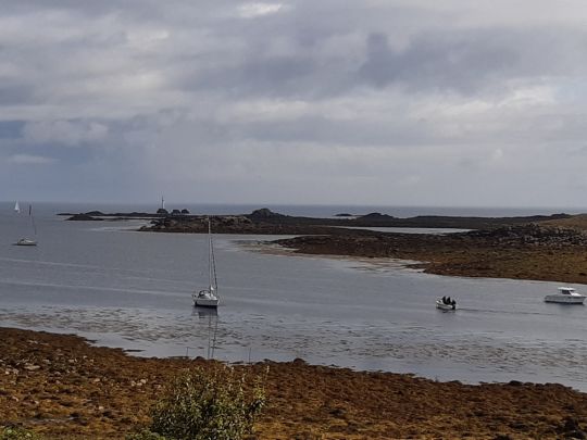 Mouillage à Molène. Heureux d'être seul…