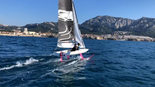 Le Birdyfish a pour programme d'ouvrir le vol en bateau à tous, y compris les jeunes