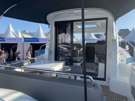 L'Antarès 8 présentée en première mondiale au Grand Pavois