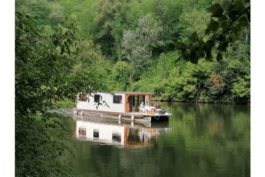 Navigation calme et facile sur la rivière Lot Aval