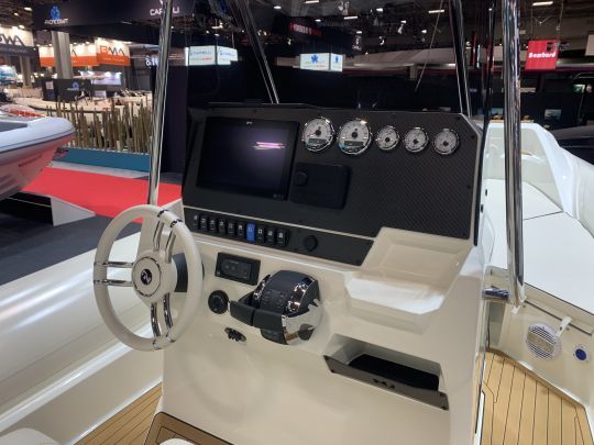 Une grande console de pilotage