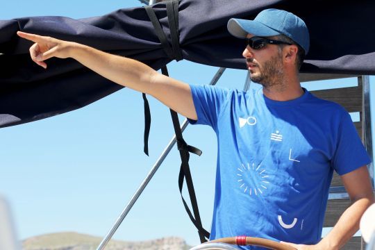 Un skipper peut vous accompagner dans votre croisière