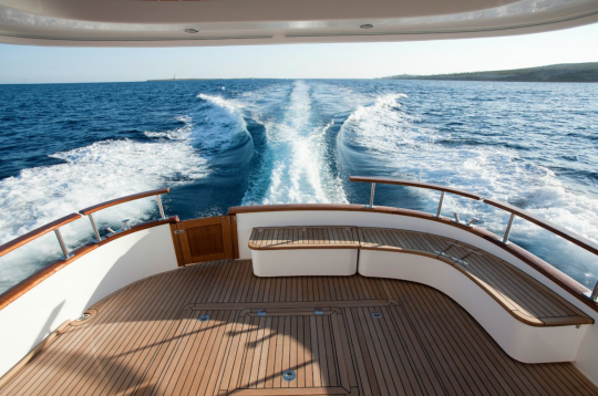 Le cockpit du Menorquin 42