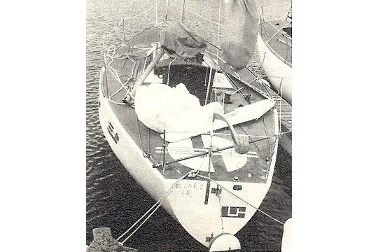 Dollar 2 dans une coupure de la revue Bateaux