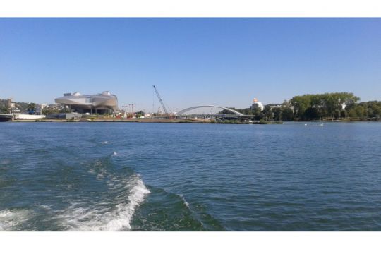 La jonction Saône - Rhône vue du nord (Photo : Philippe Costeur)