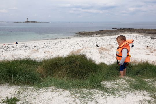 La belle plage de l'île du Loch dans l'archipel des Glénan