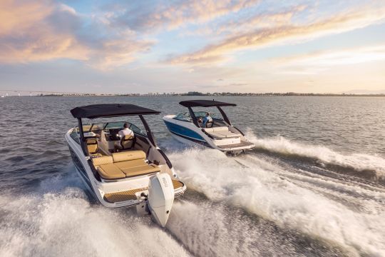 Version hors-bord ou inboard pour le 260 SLX