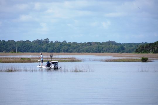 Un dimanche tranquille sur l'eau