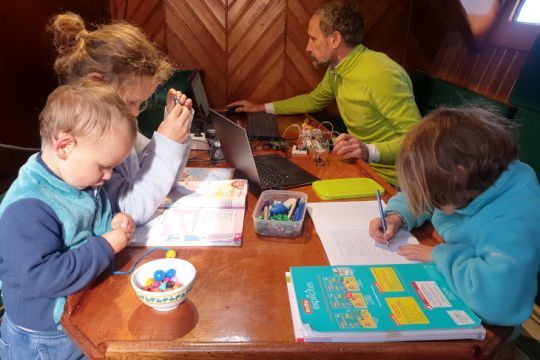 L'école sur le bateau