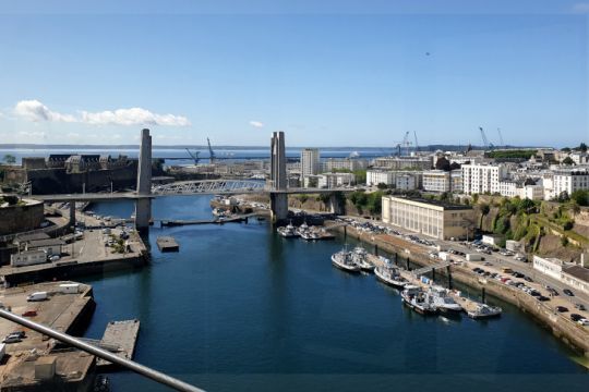 Vue de Brest à partir du téléphérique