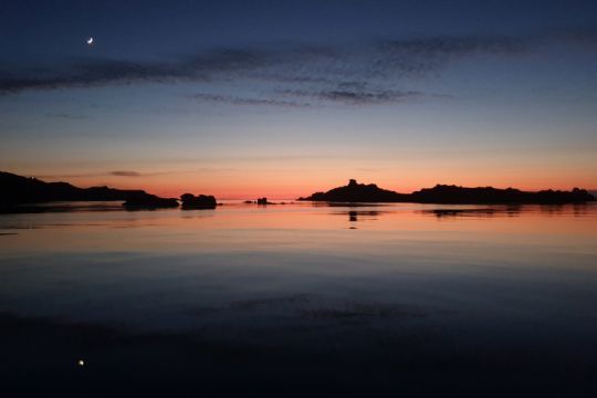 Tombée de la nuit sur les Scilly