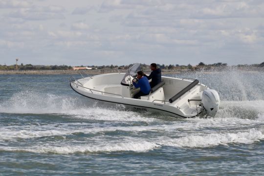 Essai de l'Emili 5.90 à La Rochelle