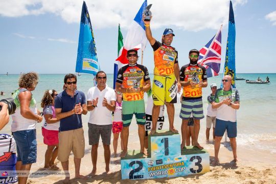 Des podiums et des victoires à gogo ! 