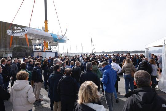 Mise à l'eau de l'IMOCA For People de Thomas Ruyant