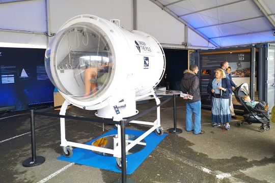 Exposition de la capsule sous-marine des explorateurs d'Under The Pole au sein de l'espace Nouveaux Explorateurs