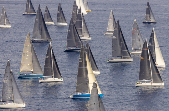 Régate en baie © Rolex Giraglia