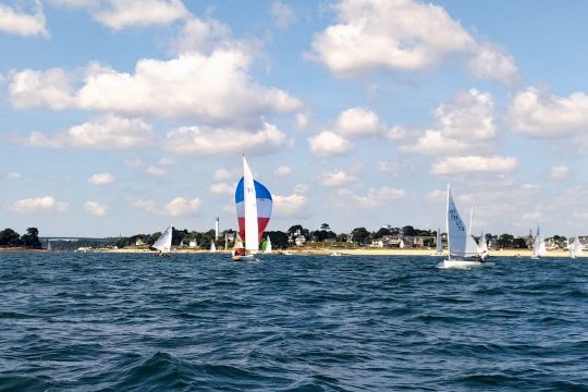 Du Dinghy au voilier métrique