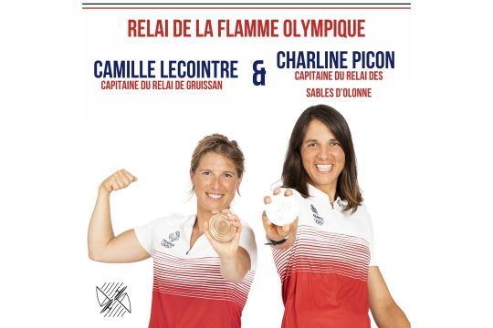 Les porteuses de la flamme olympique