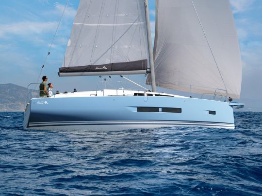 La coque du Hanse 360 avec ses bouchains © HanseYachts AG