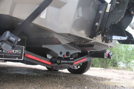 The Vexus hull features an innovative design with a large central skid.