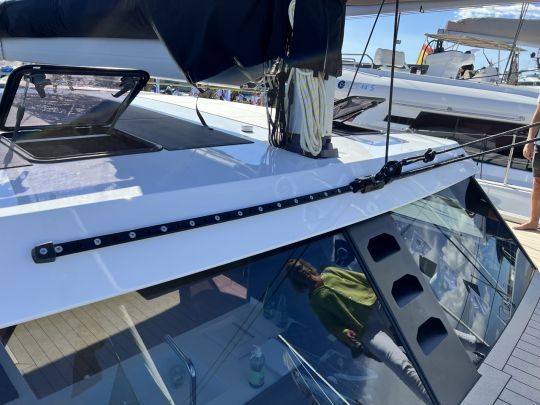 La présence d'un foc autovireur facilite les manoeuvres