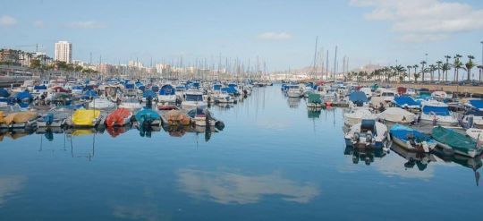 Le port de Las Palmas où propriétaires de voiliers et bateau-stoppeurs se rencontrent