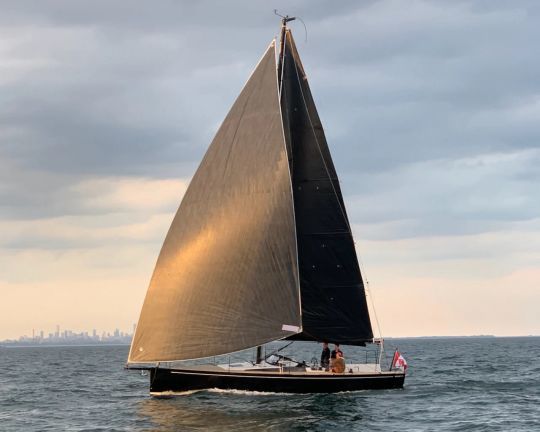 Le Code 0 est une voile légère et facile à manoeuvrer