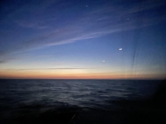 De nuit en mer