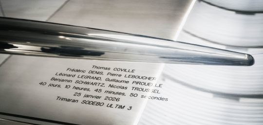 L'équipage est entré dans la légende du Jules Verne ©Vincent Curutchet / Sodebo Voile