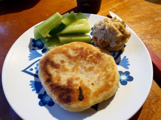 Naan au fromage fait maison