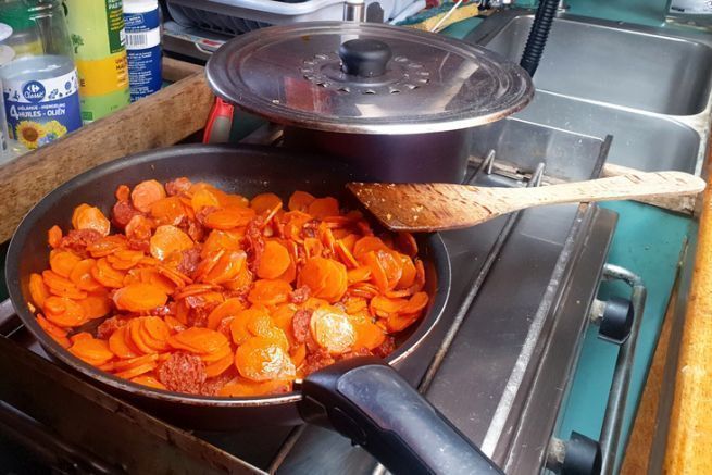 Cucinare a bordo di una barca
