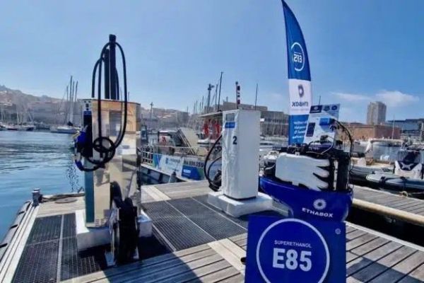 La nuova pompa E85 nel porto di Marsiglia