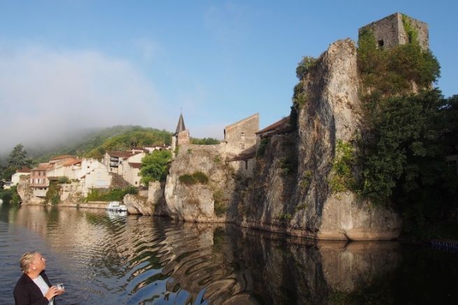 Laroque-des-Arcs, riuscite a immaginare un lungofiume pi attraente?