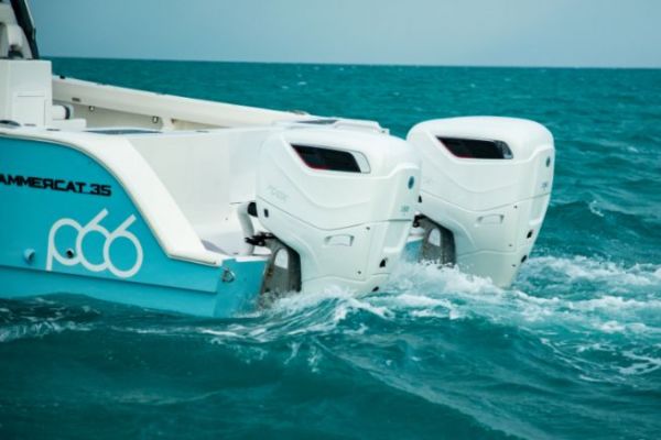 Il modello Cox Marine da 350 CV  ora approvato dall'EPA degli Stati Uniti