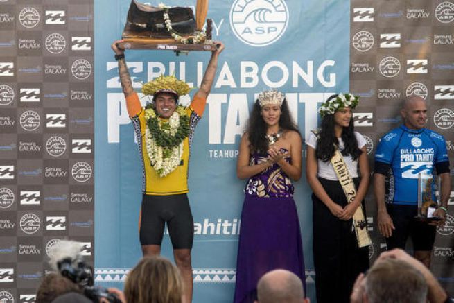 Billabong Pro Tahiti 2014 - Gabriel Medina re di Teahupoo
