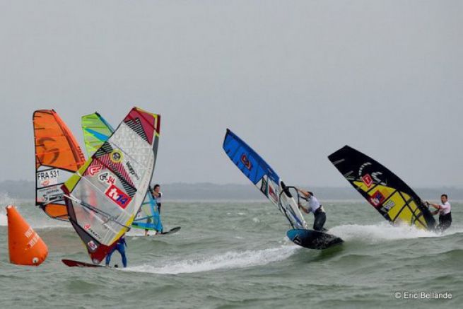 Cerimonia di apertura della Coppa del Mondo di Windsurf a La Torche (29)