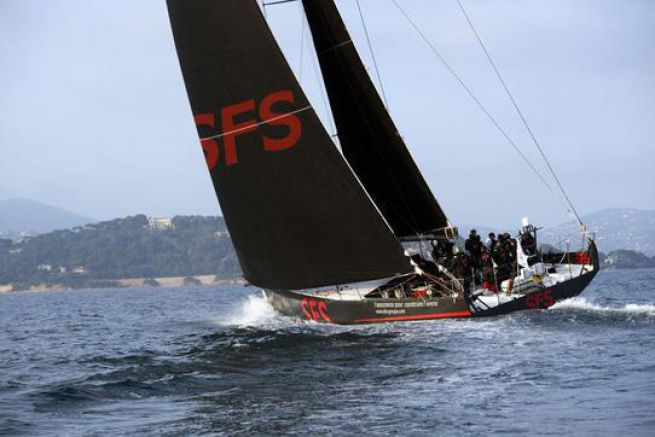 Il VOR 70 FSS di Lionel Péan VOR 70 FSS distrutto in un incendio