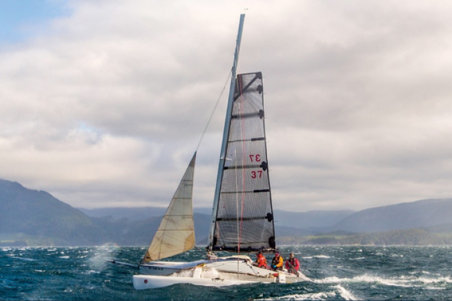 Il vincitore di Race to Alaska 2015