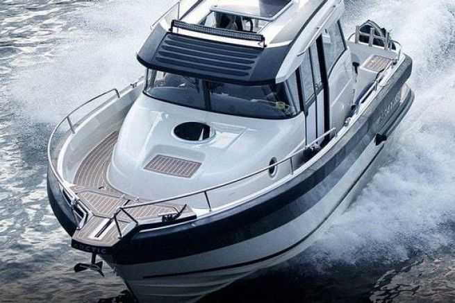 Penduter 25, la prima barca dell'Arctic Boat