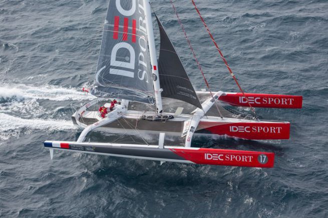 Inizio dello stand-by per Idec Sport sul Trofeo Jules Verne Idec Sport